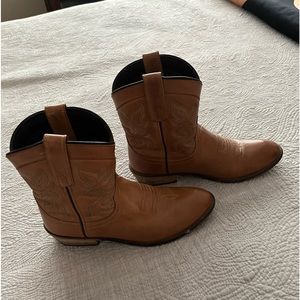 Women’s Dingo shorty cowboy boots